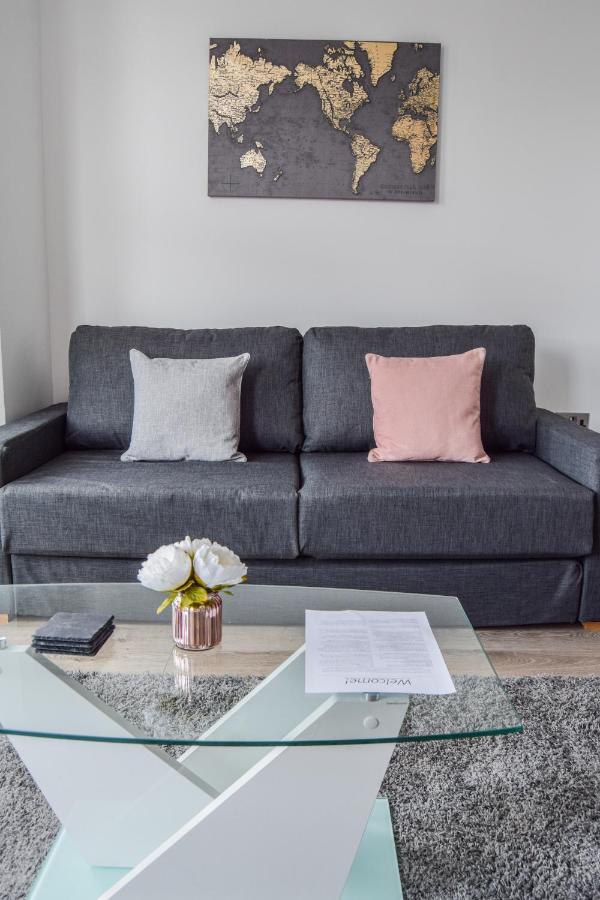 Morland Apartments - Hornchurch Londres Extérieur photo