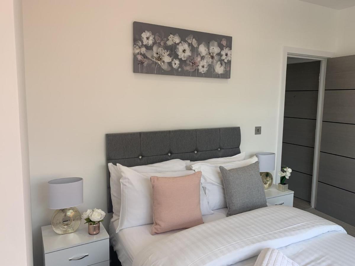 Morland Apartments - Hornchurch Londres Extérieur photo