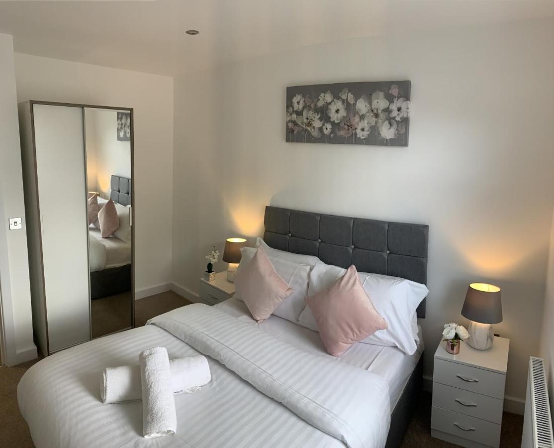Morland Apartments - Hornchurch Londres Extérieur photo