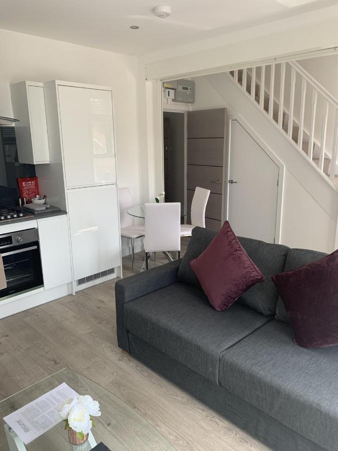 Morland Apartments - Hornchurch Londres Extérieur photo